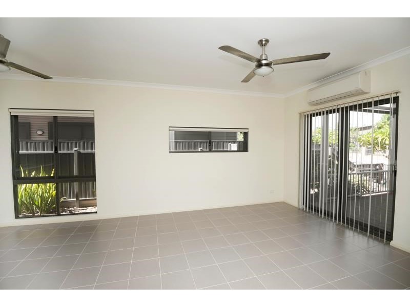 64 Mantaray Loop, Nickol WA 6714