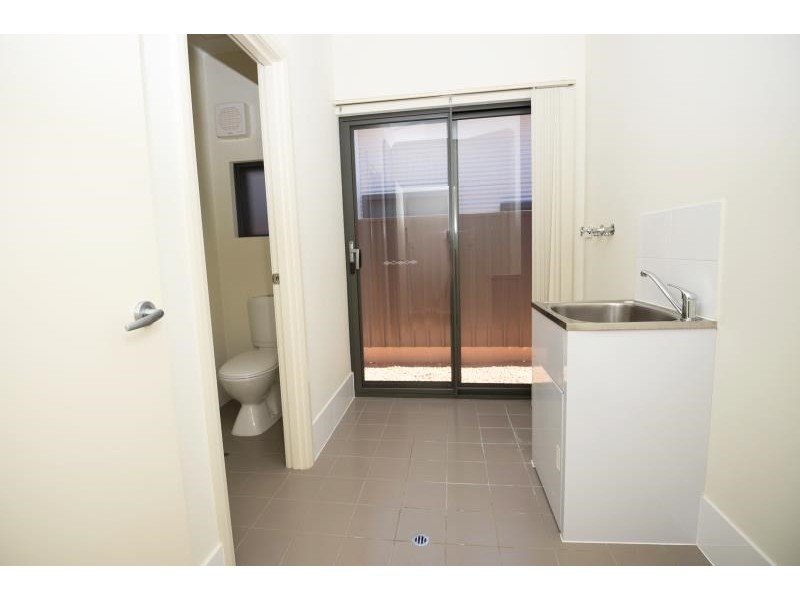 64 Mantaray Loop, Nickol WA 6714