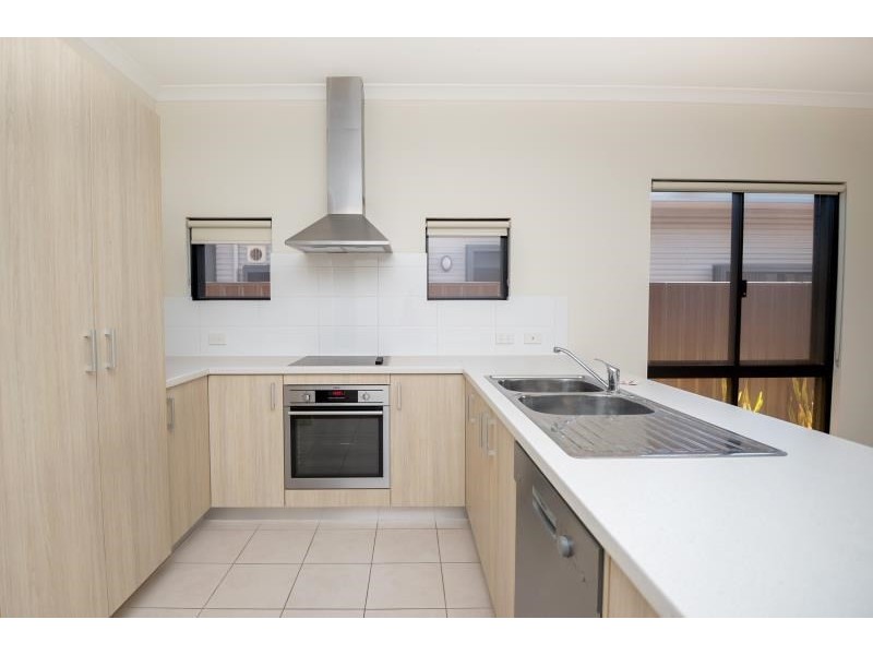 67 Mantaray Loop, Nickol WA 6714