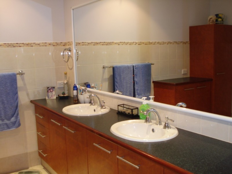 32 Walkington Cir, Karratha WA 6714