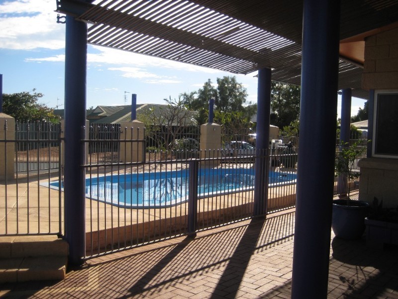 8 Baynton Drive, Karratha WA 6714