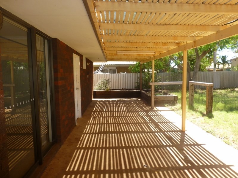 4 Goddard Place, Nickol WA 6714