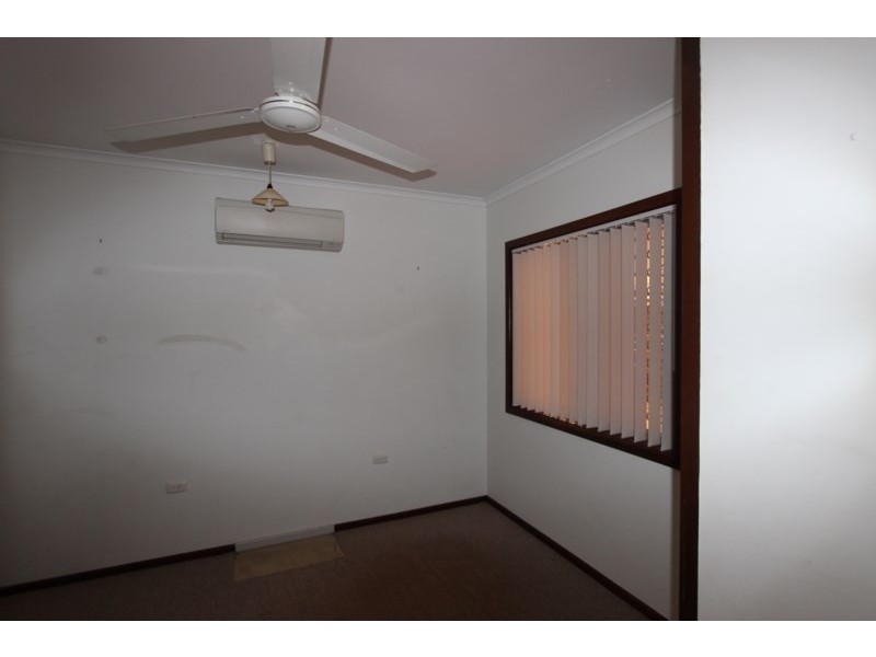 6 Hackett Close, Nickol WA 6714