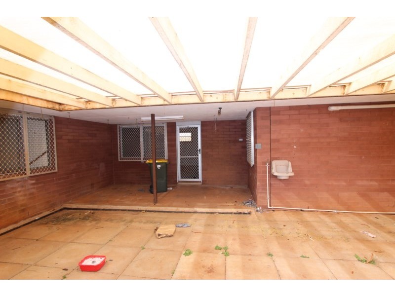 6 Hackett Close, Nickol WA 6714