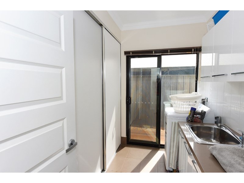 3 Yirrawari Street, Baynton WA 6714