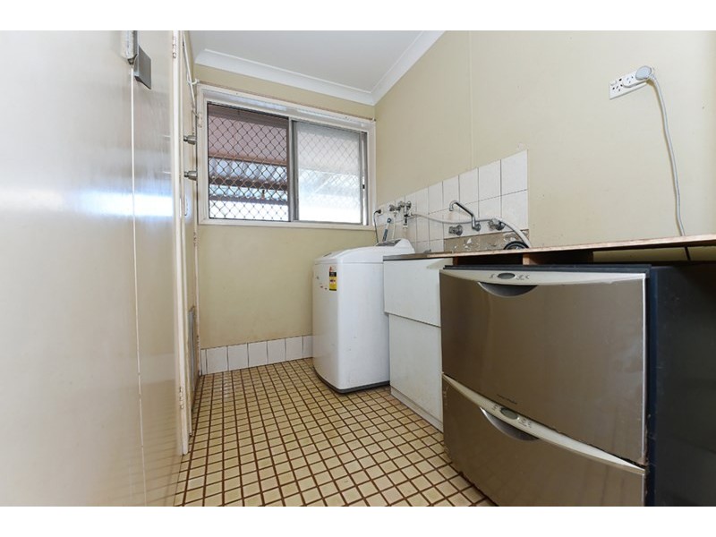 8 Hannan Crescent, Dampier WA 6713