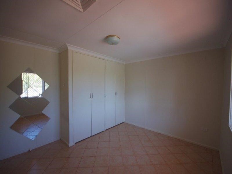 15 Gascoyne Crescent, Dampier WA 6713