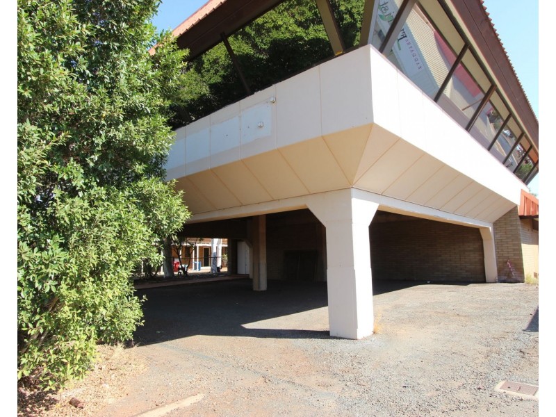 12 Hedland Place, Karratha WA 6714