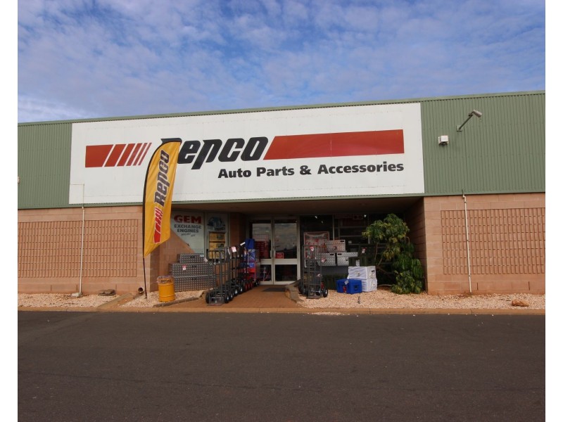 2/5 Warambie Road, Karratha WA 6714