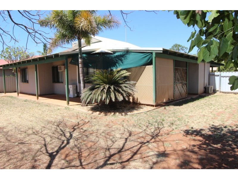 29 Stickney Way, Baynton WA 6714