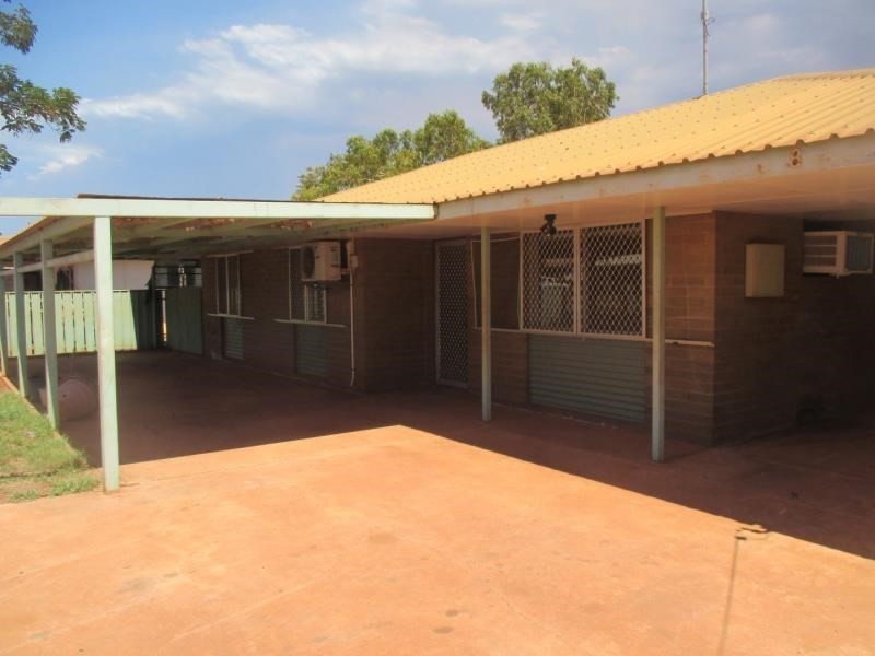 8 McCourt Way, Wickham WA 6720