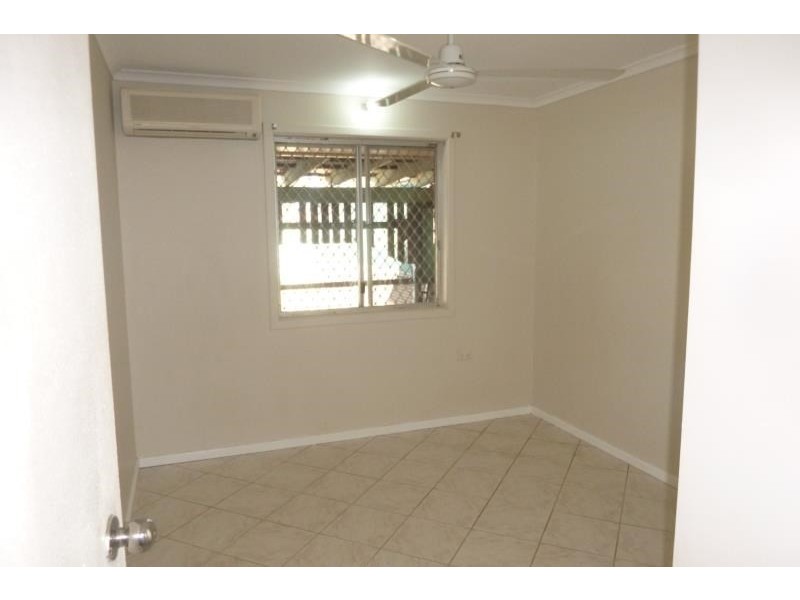 8 McCourt Way, Wickham WA 6720