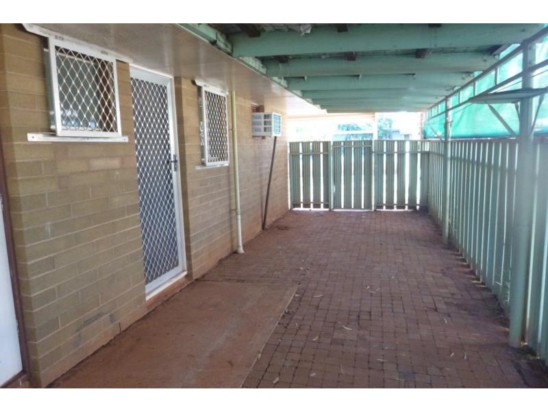 8 McCourt Way, Wickham WA 6720