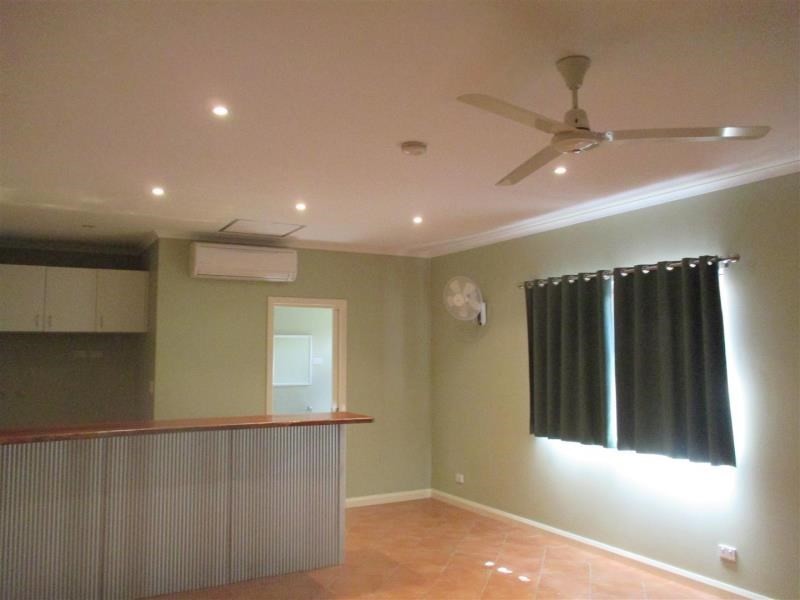 27 Walkington Circle, Millars Well WA 6714