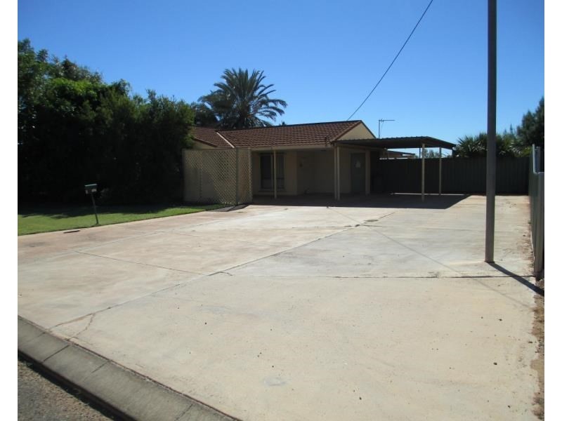 10 Bond Place, Pegs Creek WA 6714