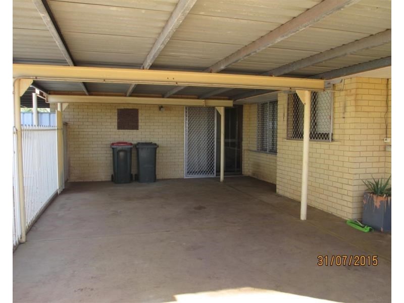 10 Bond Place, Pegs Creek WA 6714