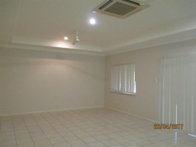 7 Delmere Way, Baynton WA 6714