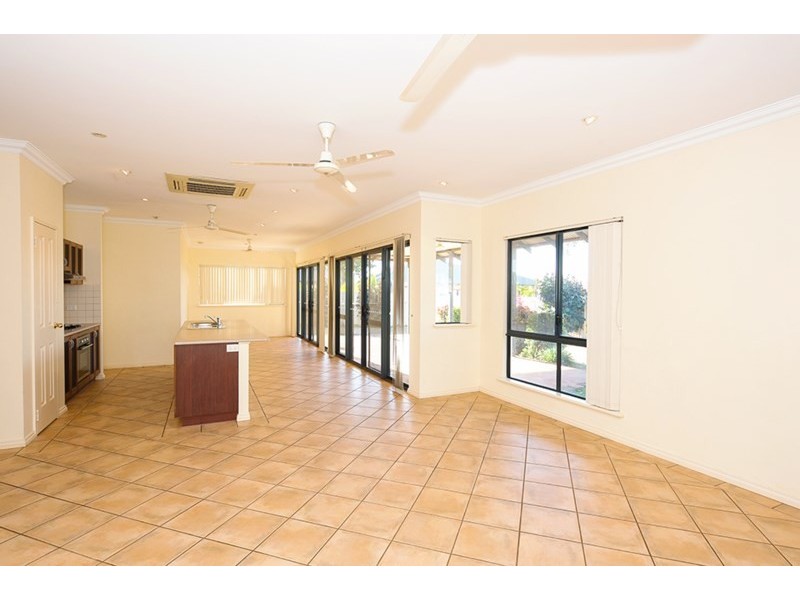 20 Haldane Crescent, Baynton WA 6714