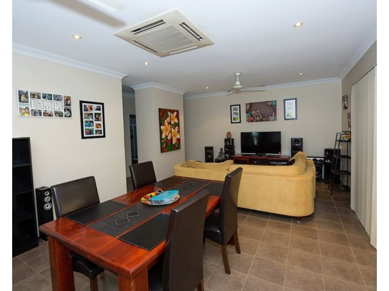 13 Rhonda Road, Baynton WA 6714