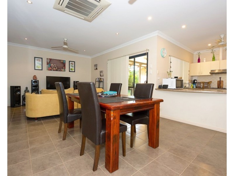 13 Rhonda Road, Baynton WA 6714