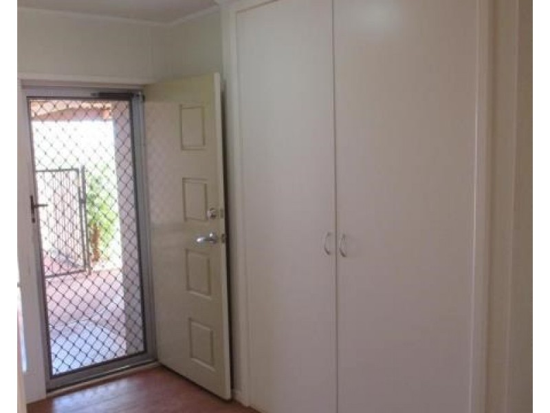 13 Pinderi Crescent, Dampier WA 6713