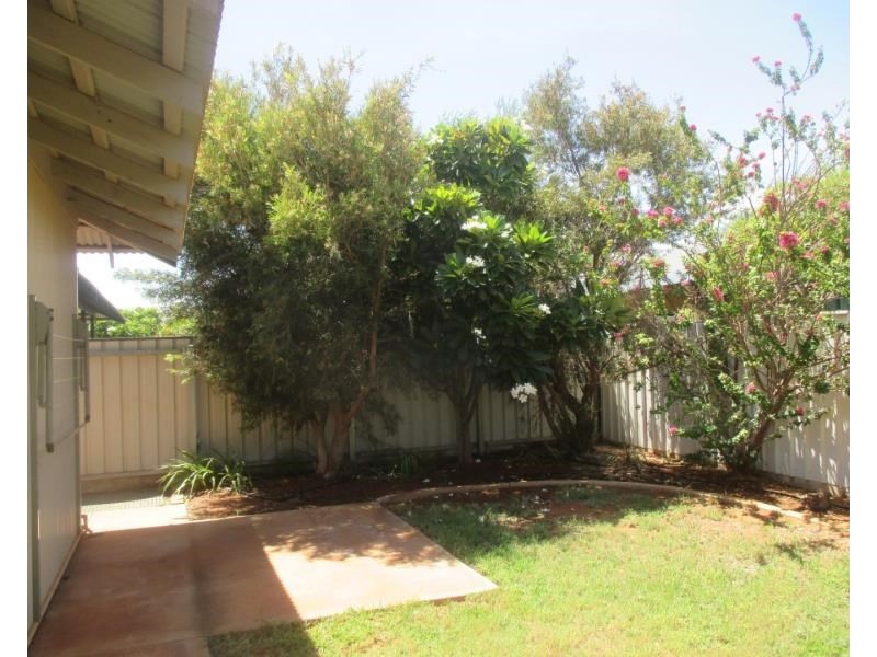 7 Ridge Elbow, Nickol WA 6714