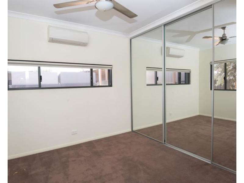 64 Mantaray Loop, Nickol WA 6714