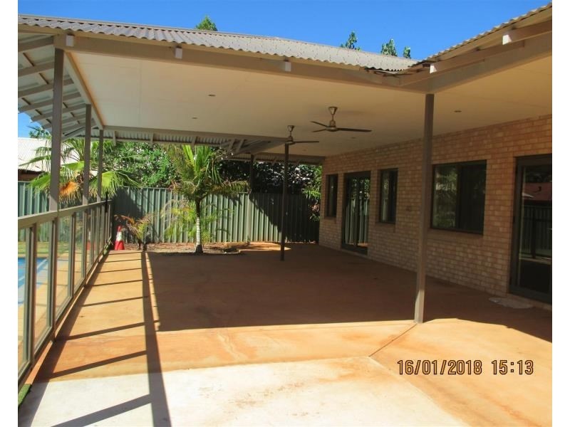 12 Fabling Court, Baynton WA 6714