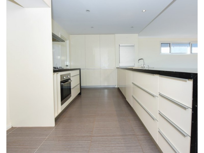 21 Jadura Crescent, Baynton WA 6714