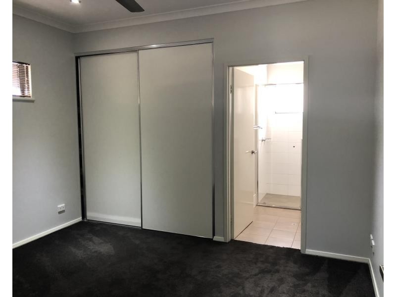 11 Jadura Crescent, Baynton WA 6714