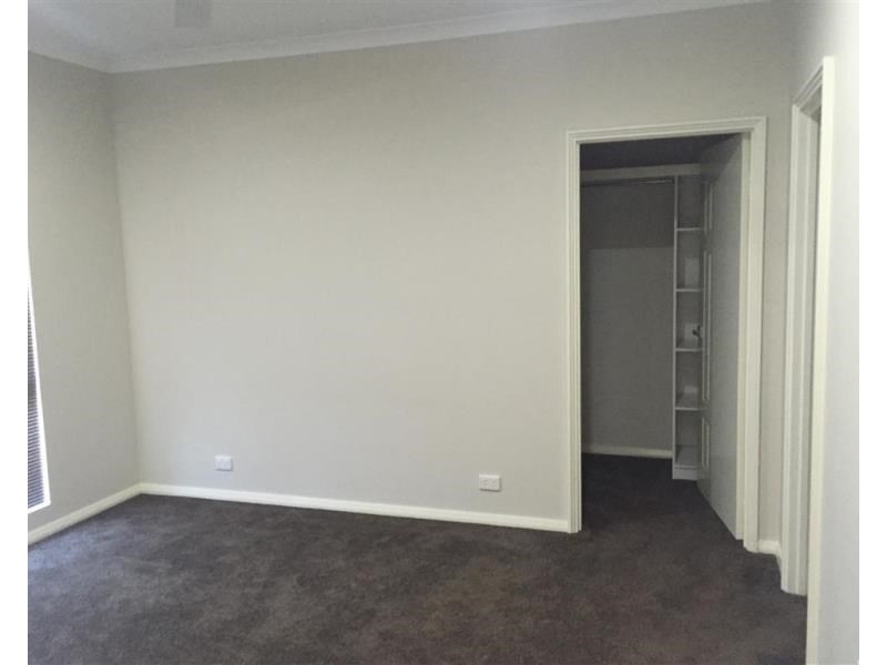 68 Mujira Ramble, Baynton WA 6714