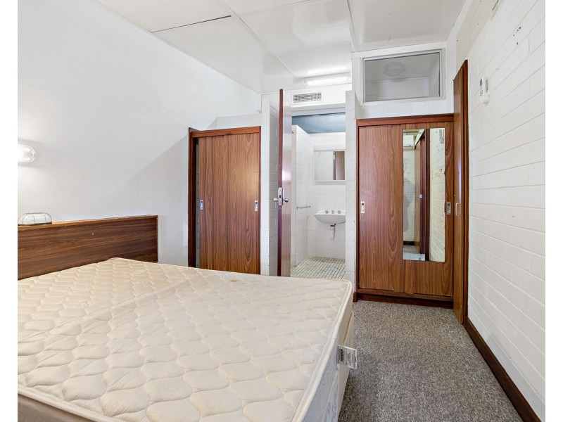 2/15 Hillview Road, Pegs Creek WA 6714