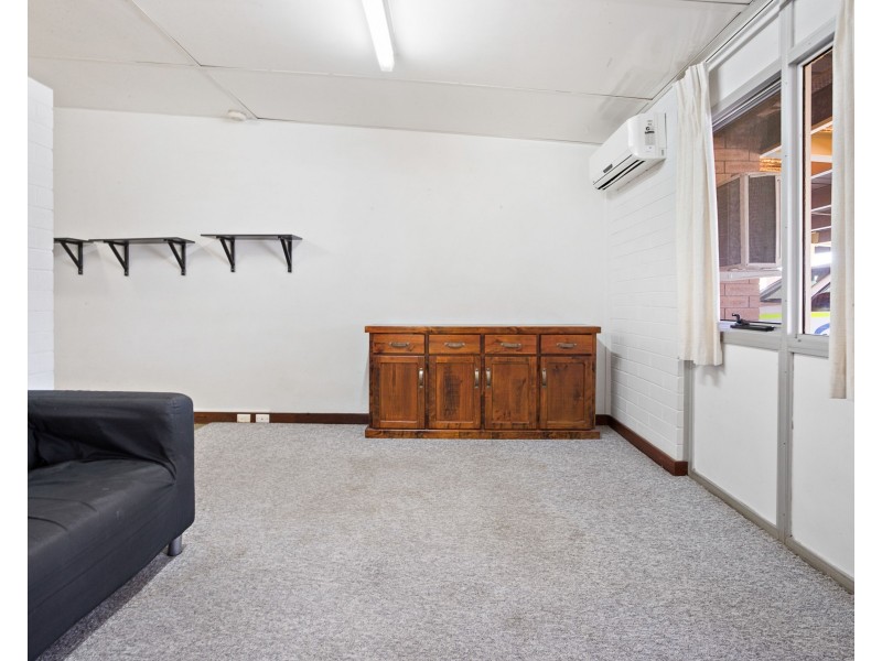 2/15 Hillview Road, Pegs Creek WA 6714