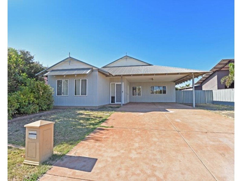 15 Desert Pea Boulevard, Nickol WA 6714