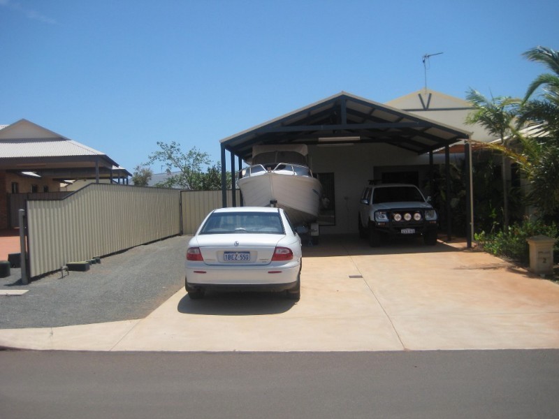 2 Lilly Parade, Karratha WA 6714