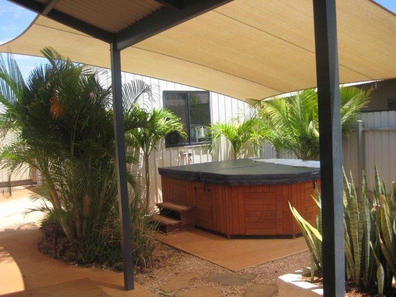 2 Lilly Parade, Karratha WA 6714