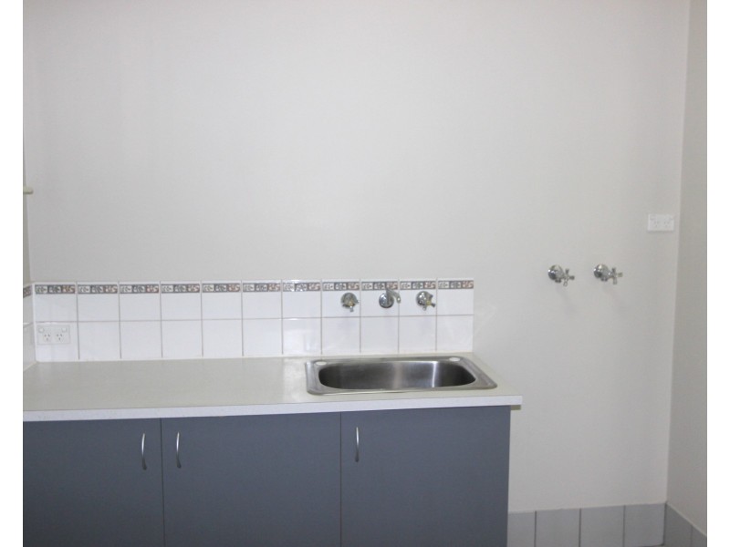 13 Delmere Way, Baynton WA 6714