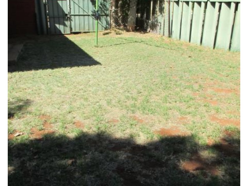 2/4 Grant Street, Bulgarra WA 6714