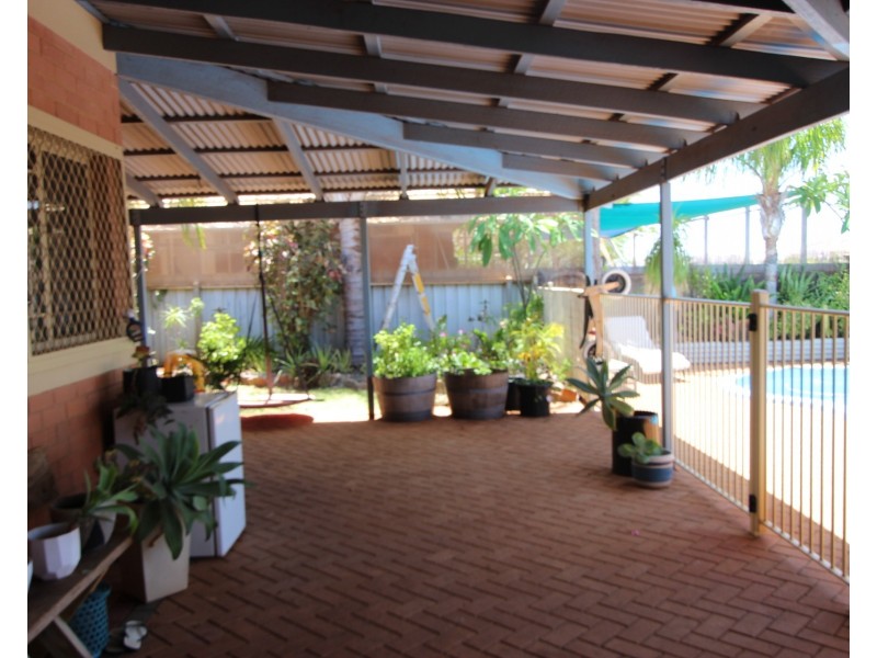 6 Knight Place, Nickol WA 6714