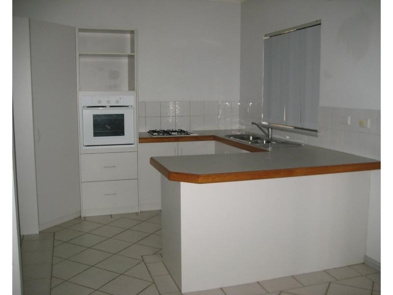 6B Garland Place, Millars Well WA 6714