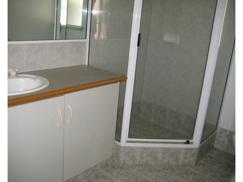 6B Garland Place, Millars Well WA 6714