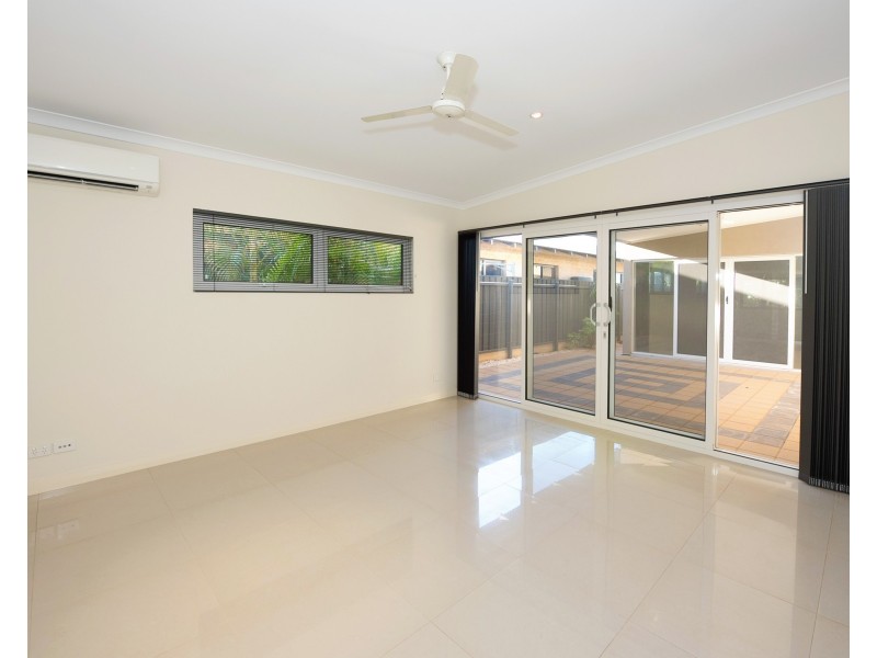 24 Marrimarri Parade, Baynton WA 6714