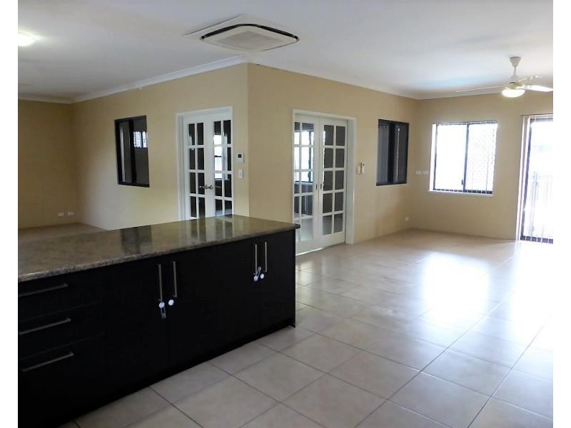 13 Wallaby Street, Baynton WA 6714