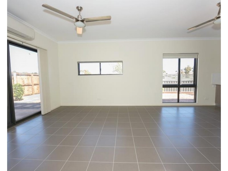 2 Mantaray Loop, Nickol WA 6714