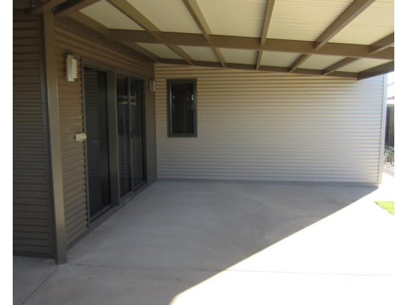 13 Stingray Street, Baynton WA 6714