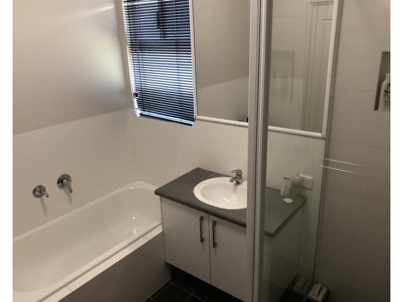 6 Winyama Road, Baynton WA 6714