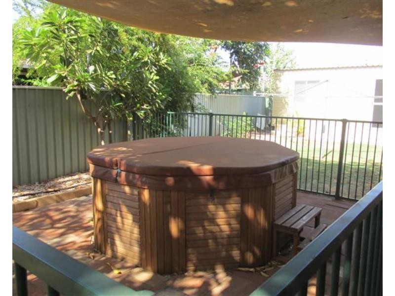 4 Lady Douglas Way, Pegs Creek WA 6714