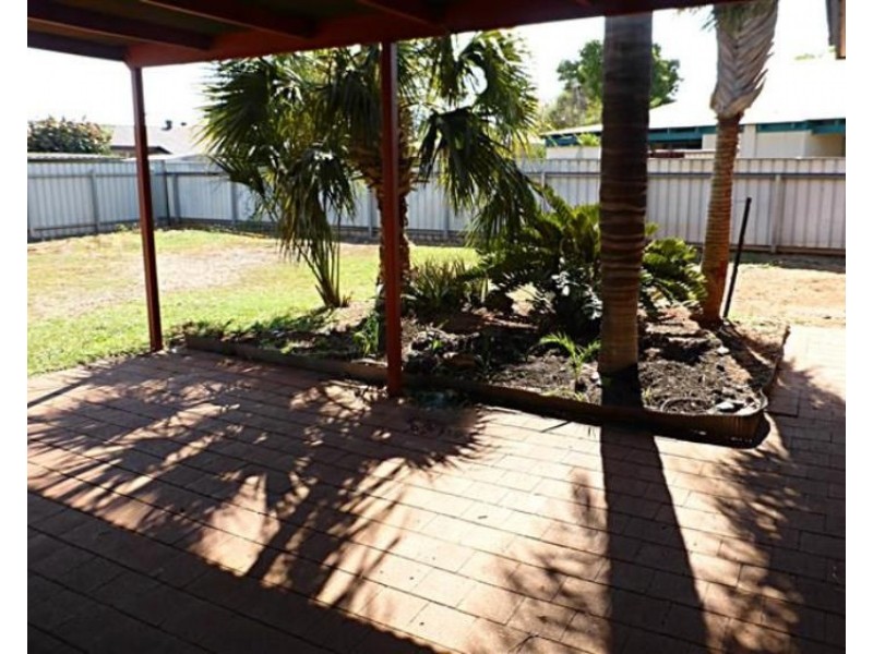 8 McCamey Loop, Baynton WA 6714