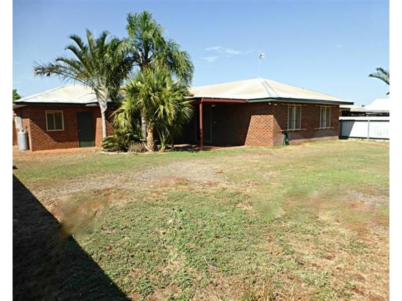 8 McCamey Loop, Baynton WA 6714