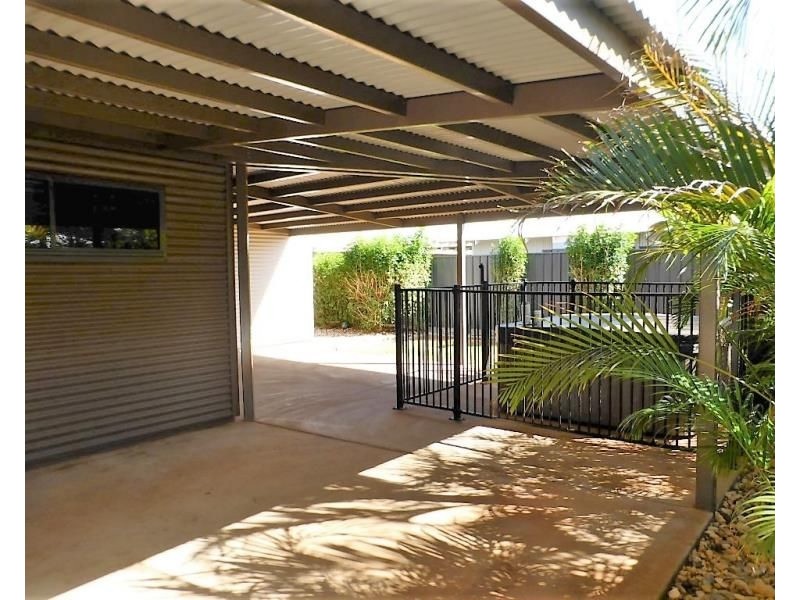 13 Stingray Street, Baynton WA 6714